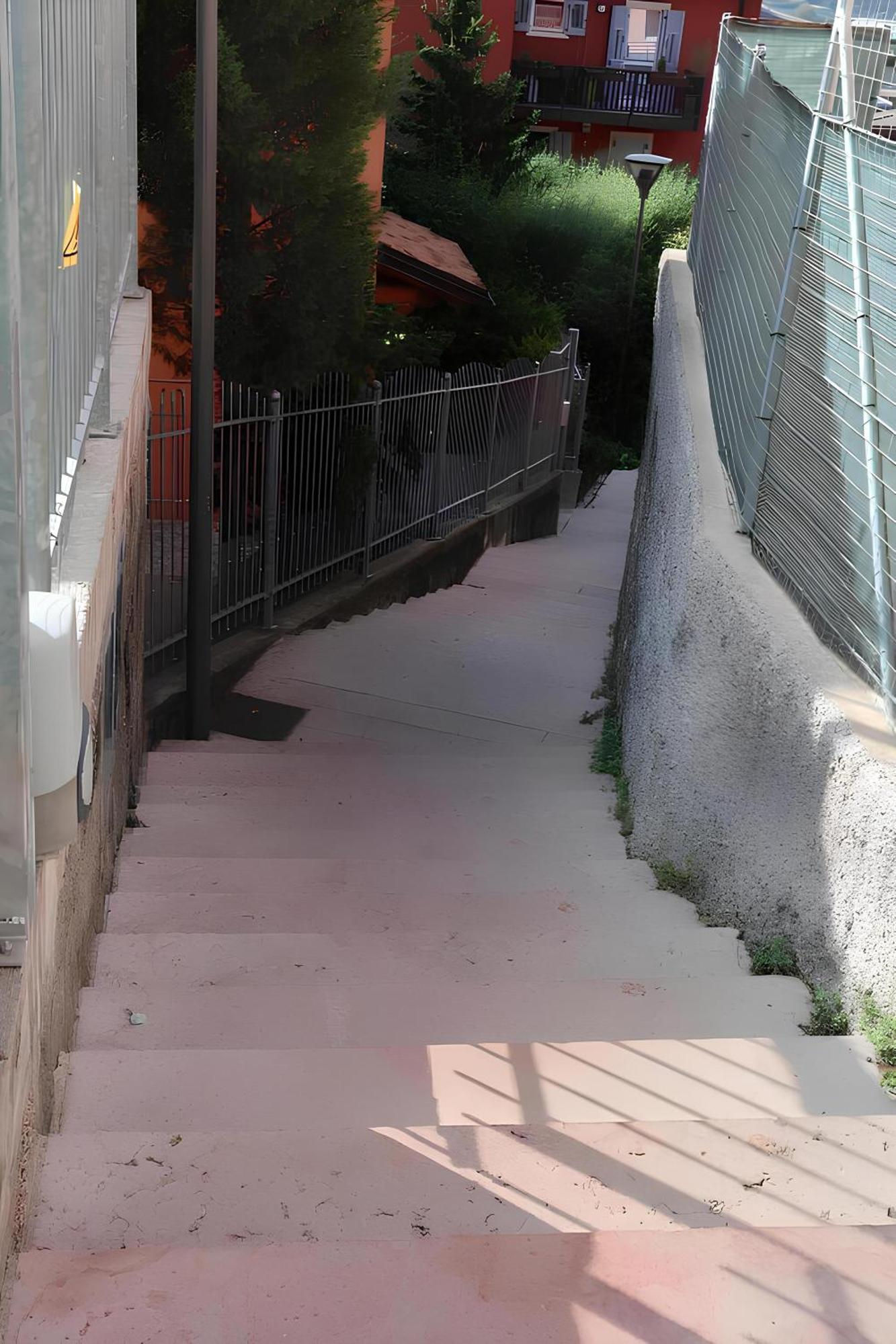 Over The Castle Apartment Τρέντο Εξωτερικό φωτογραφία